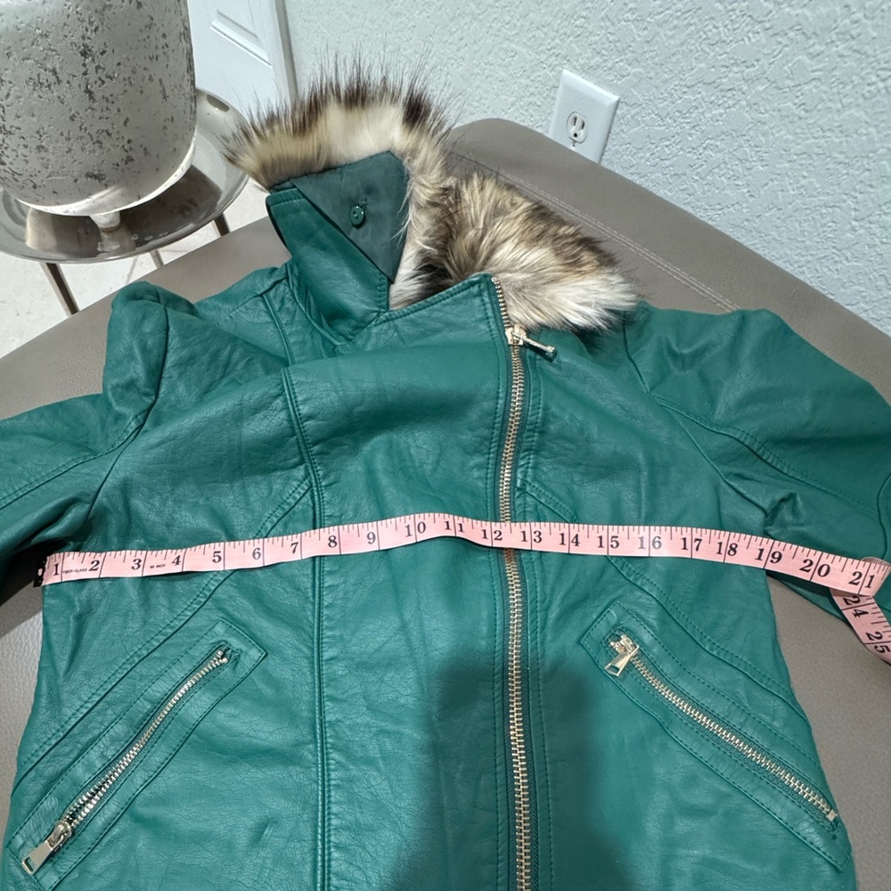 New York & Company Emerald Green Faux Leather Moto Jacket with Faux Fur Trim - Picture 10 of 14